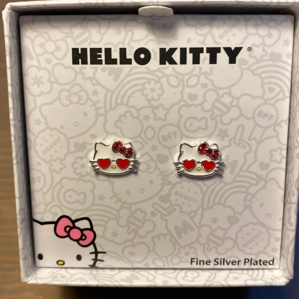 Sanrio Hello Kitty Earrings 31$